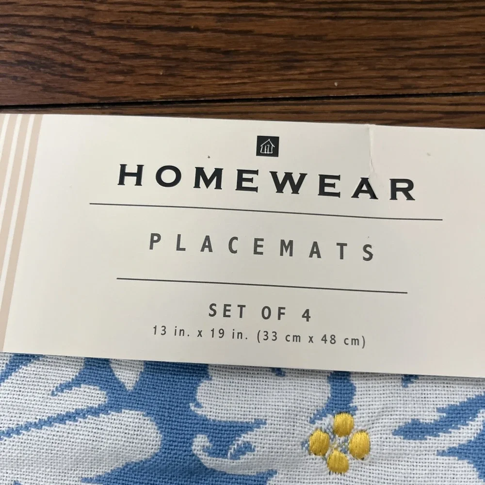 Homewear Placemats Set Of 4 Baby Blue White Yellow Wildflowers Daisy 13 X 19